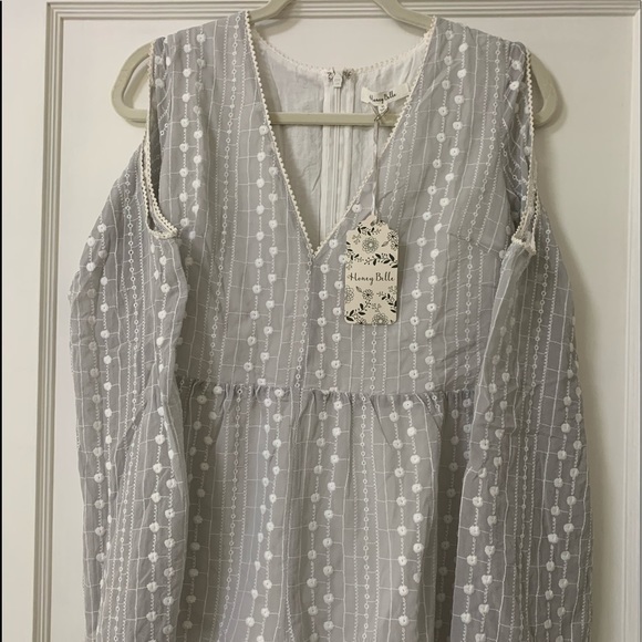 Honey Belle Size M Frey/White long sleeve romper - Picture 2 of 6